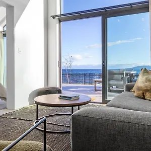 Brand New Front Homes Pool Holiday home Taupo