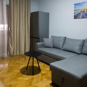 Appartamento Roses, Tirana